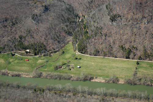 farm for sale on kentucky river looking down river